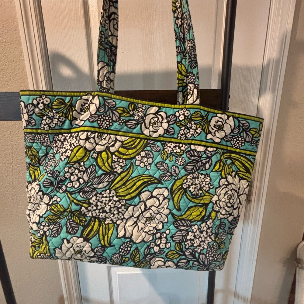 Island Blooms-Large Vera Bradley Floral Tote Bag - Blue and Green - Picture 4 of 5